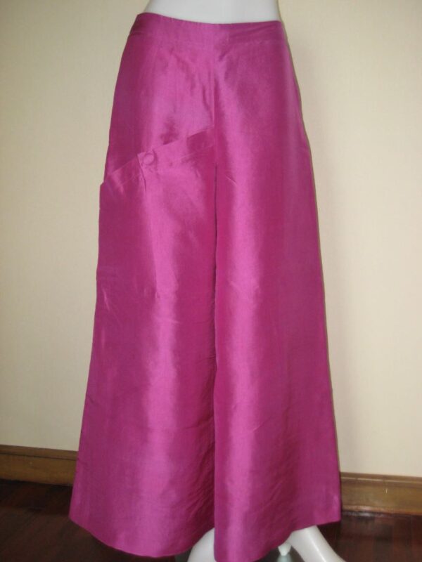 Wide Leg Pant with Front Pocket and Covered Button